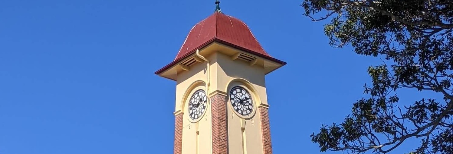 Sandgate Town Hall clocktower on Brighton Road